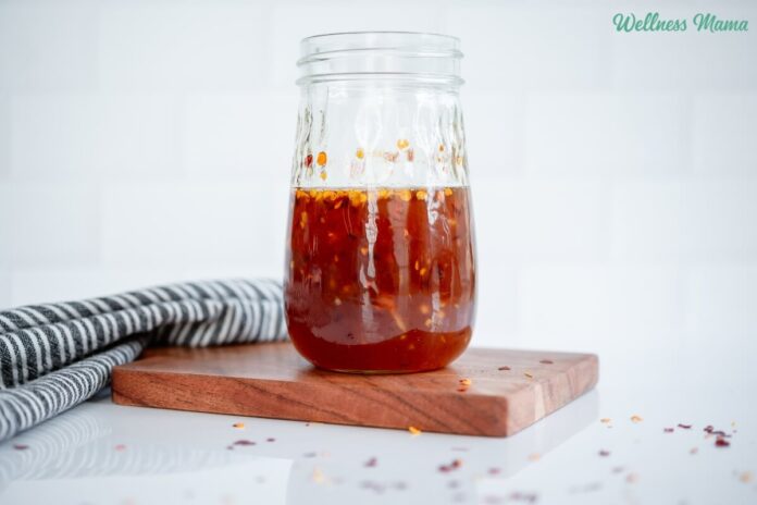 Homemade-Sweet-Chili-Sauce-With-Clean-Ingredients.jpg